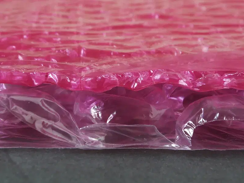 Bubble Pouches detail